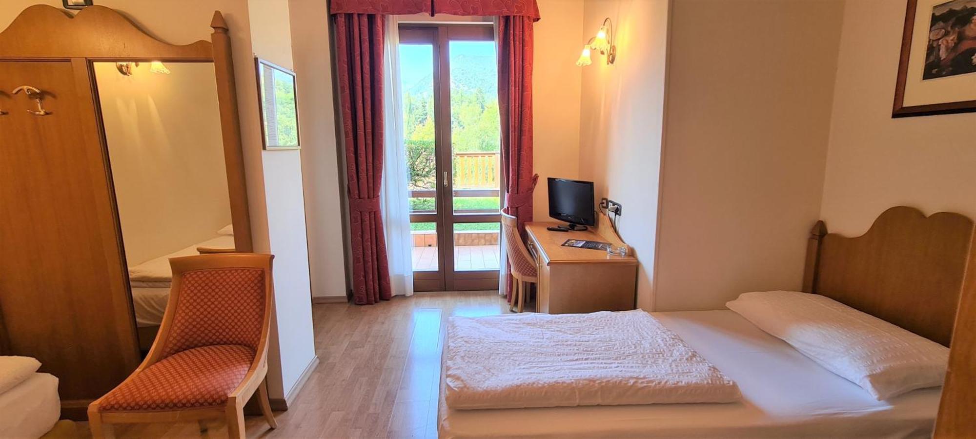 Hotel Pineta Campi Tremosine